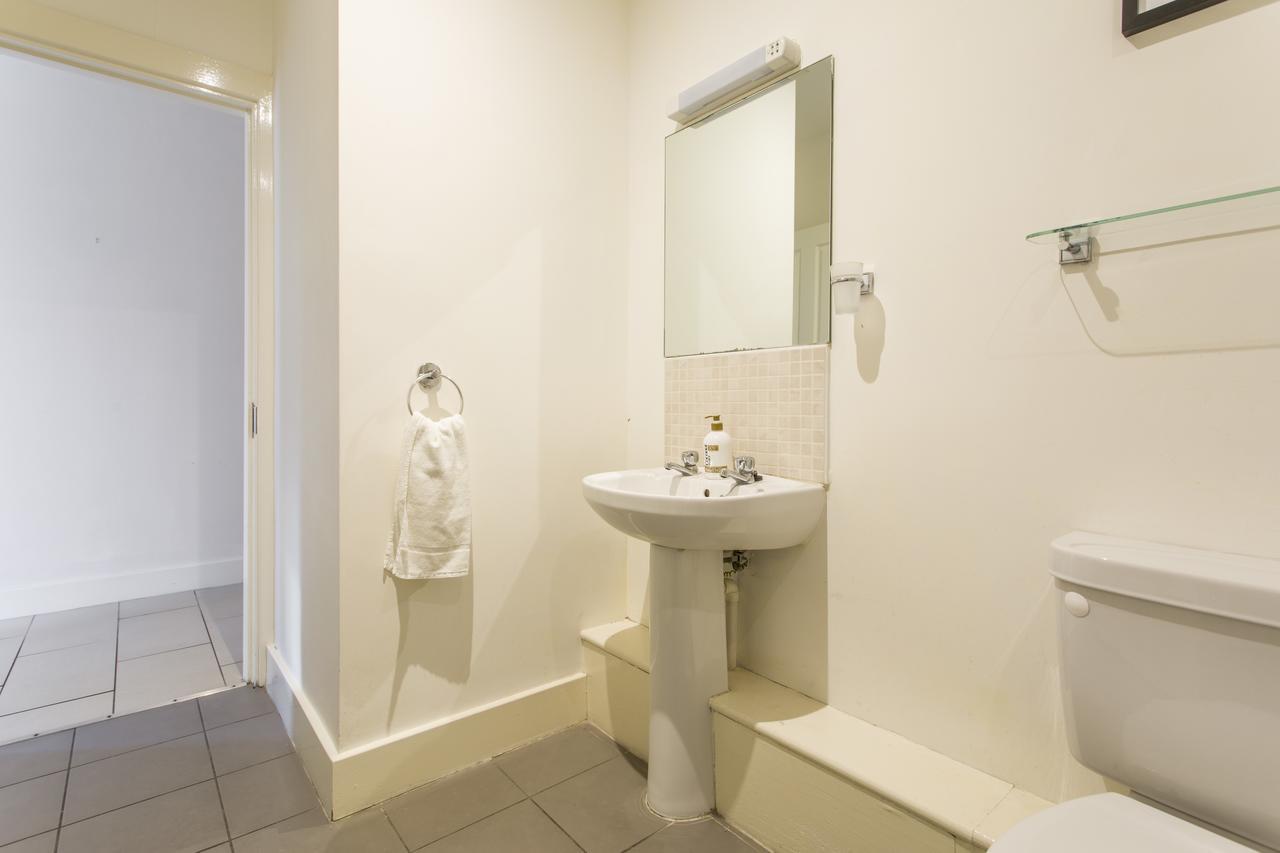 The Artane Self Catering Apartment Дъблин Екстериор снимка