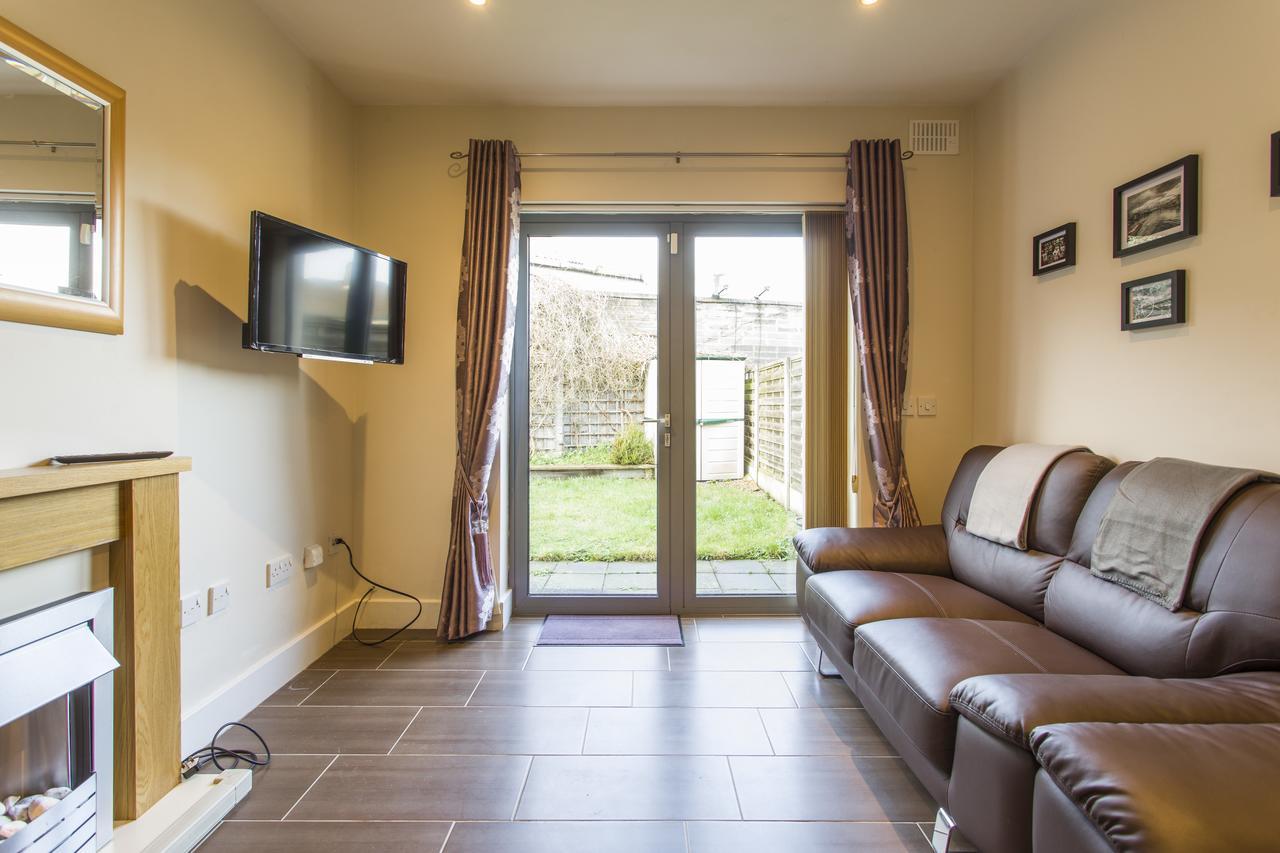 The Artane Self Catering Apartment Дъблин Екстериор снимка
